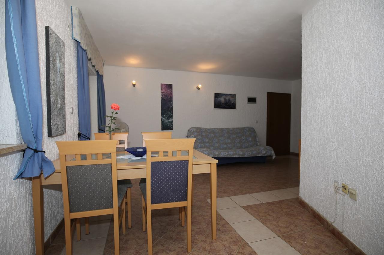 Apartments Coki Funtana Ngoại thất bức ảnh