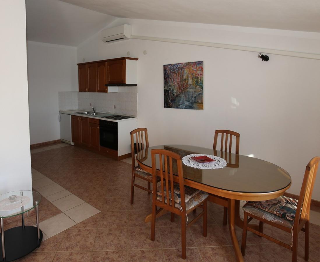 Apartments Coki Funtana Ngoại thất bức ảnh